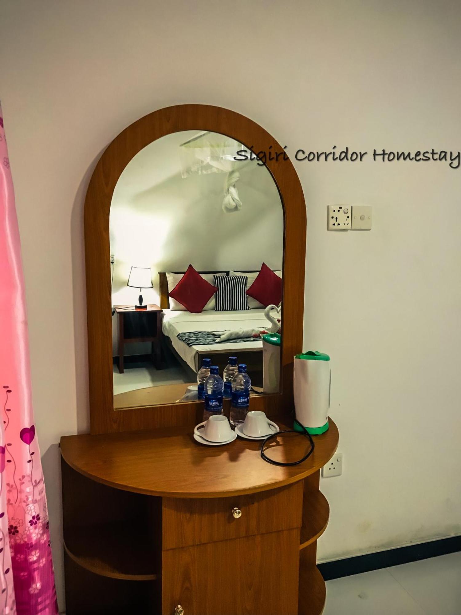 Sigiri Corridor Home Stay Sigiriya Room photo