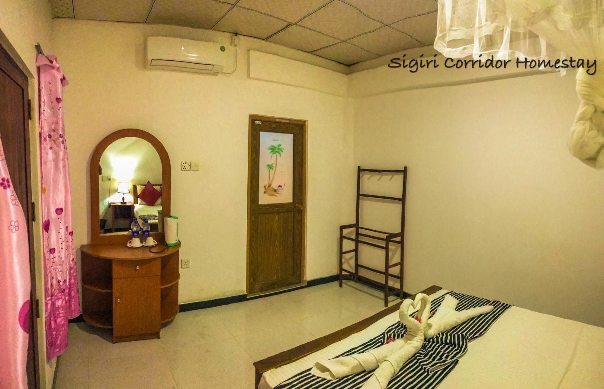 Sigiri Corridor Home Stay Sigiriya Room photo